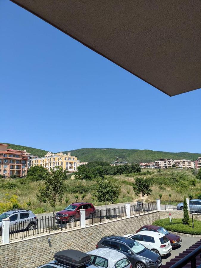 Sunny Star Dreams Condo W Prime Location, Pool, Sea View Sveti Vlas Εξωτερικό φωτογραφία