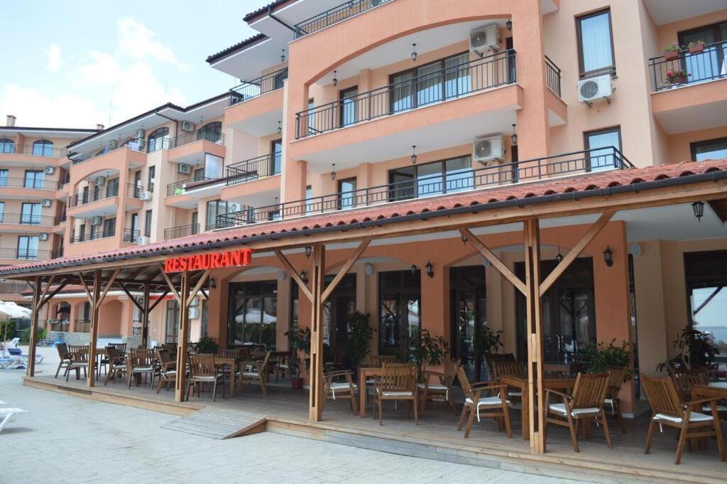 Sunny Star Dreams Condo W Prime Location, Pool, Sea View Sveti Vlas Εξωτερικό φωτογραφία
