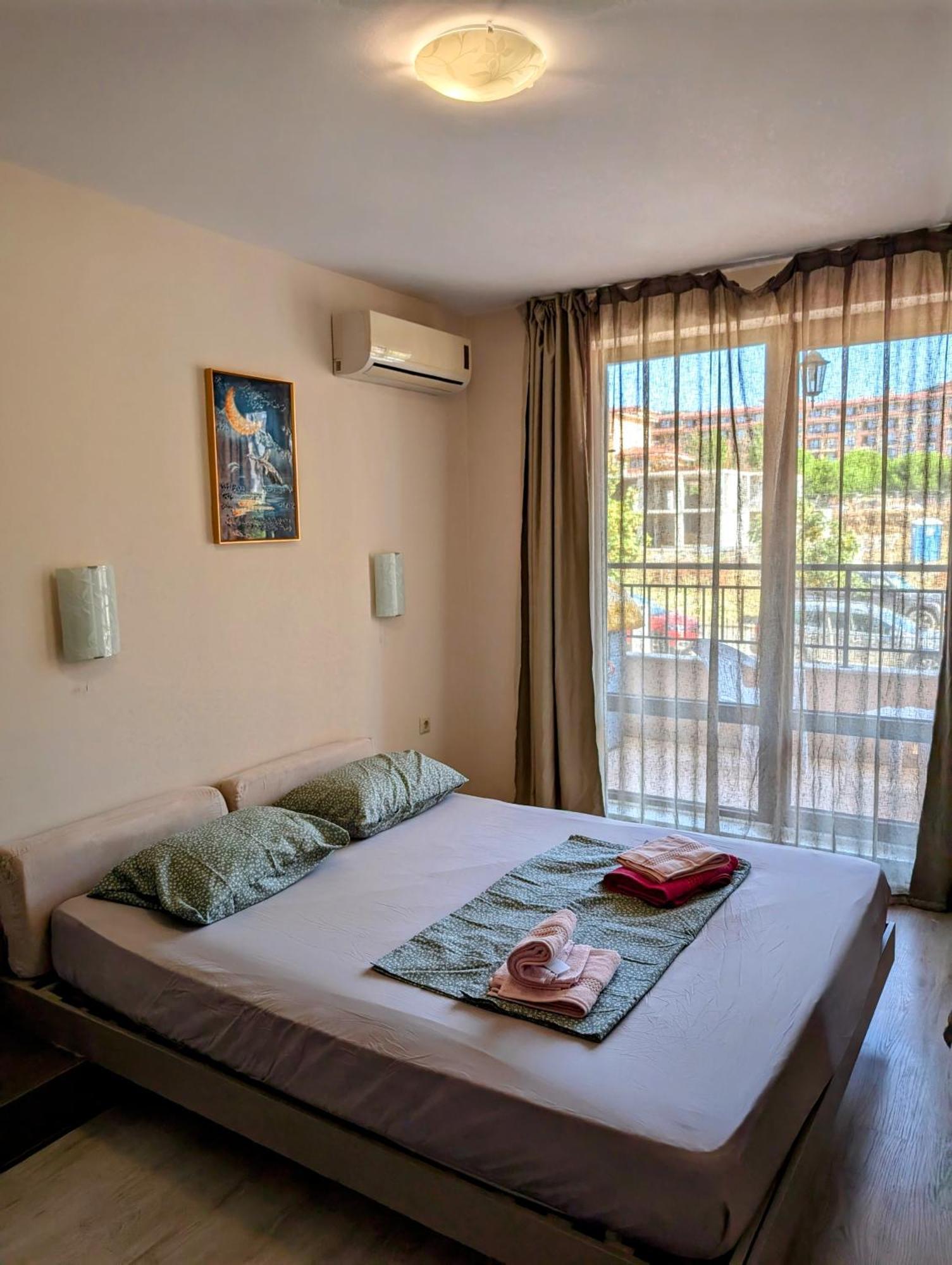 Sunny Star Dreams Condo W Prime Location, Pool, Sea View Sveti Vlas Εξωτερικό φωτογραφία